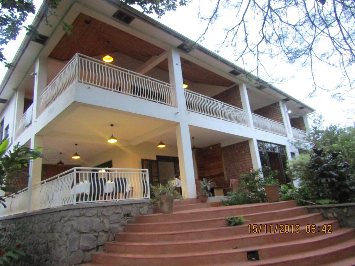 Bed and Breakfast Hospitality Connect Kampala Zewnętrze zdjęcie