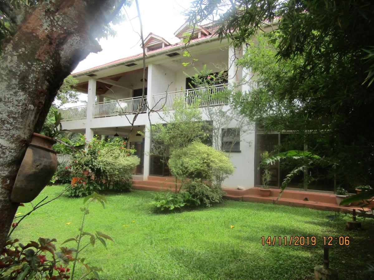 Bed and Breakfast Hospitality Connect Kampala Zewnętrze zdjęcie
